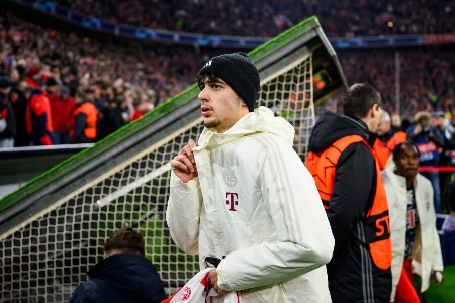 Vorteil Pavlovic: Nagelsmann-Verlängerung als EM-Pluspunkt - Die EM-Chancen von Bayern Münchens Aleksandar Pavlovic sind gestiegen.