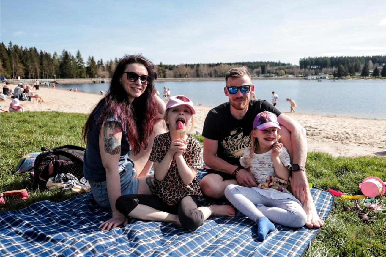 Vorzeitiger Saisonstart Sommerwetter lockt an den Geyerschen Teich