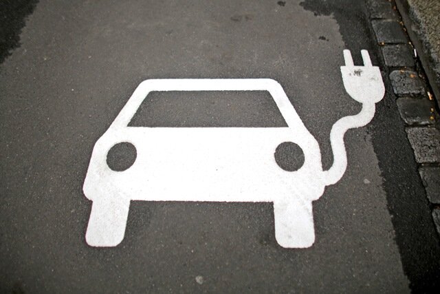 VW-Krise und E-Autos bringen Sachsens Zulieferer in Bredouille - 