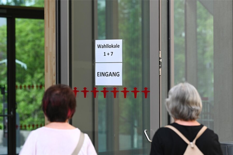 Wahl in Thalheim, Jahnsdorf, Auerbach und Gornsdorf: Wer antritt und was sich schon abzeichnet - Am Wochenende kommen die Wähler wieder unter anderem zu den Kommunalwahlen in die Wahllokale.