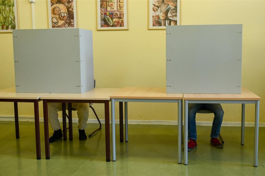 Wahl rund um Rochlitz: Wahlbeteiligung wohl deutlich höher als 2019 - Die Wahlbeteiligung lag in Rochlitz bei rund 60 Prozent - höher als vor fünf Jahren. Sowohl in Rochlitz als auch in Penig verlief der Wahlsonntag ruhig.