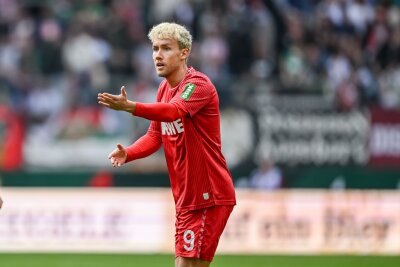 Waldschmidt bleibt beim Absteiger 1. FC Köln - Trägt auch in der kommenden Saison das FC-Trikot: Luca Waldschmidt.