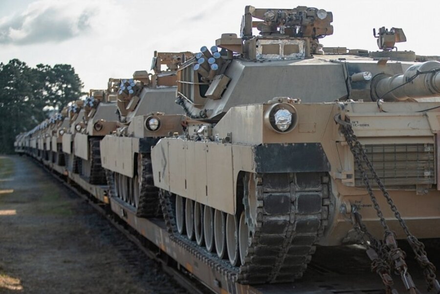 US-Militärtechnik wird in Deutschland hauptsächlich auf der Schiene transportiert. Aktuell gibt es massive Verlegung wegen der Großübung "Defender-Europe 21". 