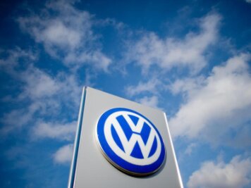 Warnstreik bei VW in Chemnitz - 