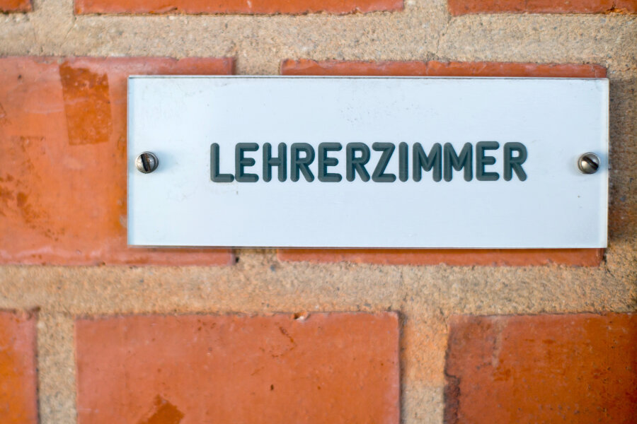 Warnstreik der Lehrer: Regionen Chemnitz und Zwickau am Mittwoch betroffen - 