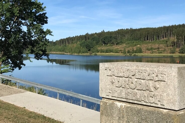 Warum das Vogtland trotz Dürre kein Wasserproblem hat - Die Trinkwassertalsperre Dröda ist das mit Abstand größte Trinkwasserreservoir im Vogtland. 