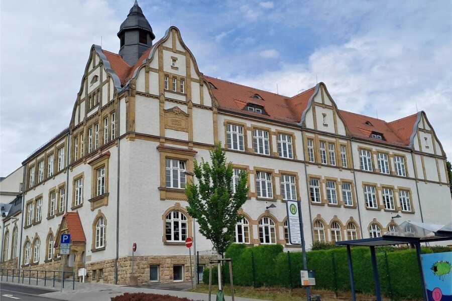 Warum die Sauna in der Friedrich-Schiller-Schule Flöha geschlossen bleibt - Im Keller der Friedrich -Schiller-Schule hat der Förderverein für Nachwuchssport bis 2022 eine Sauna betrieben.
