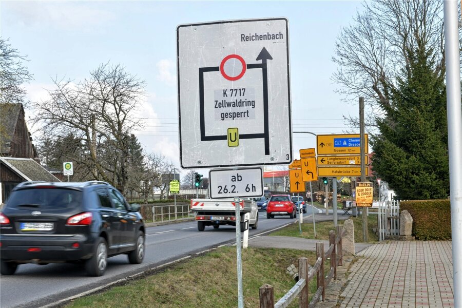 Warum die Straße zwischen Großvoigtsberg und Reichenbach gesperrt ist - Die Straße zwischen Großvoigtsberg und Reichenbach ist aufgrund von Bauarbeiten gesperrt.