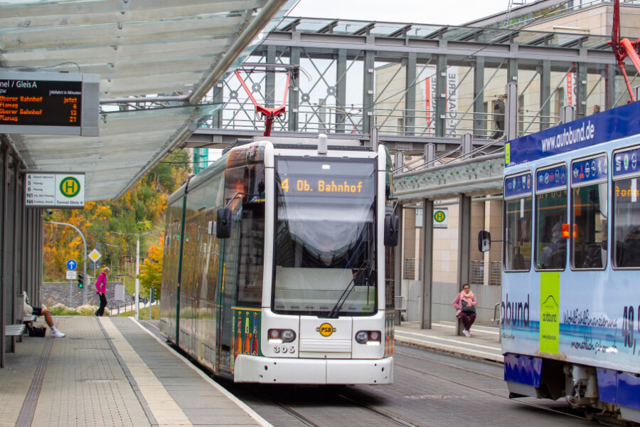 Warum die Straßenbahn in Plauen zu Silvester so häufig fährt - 