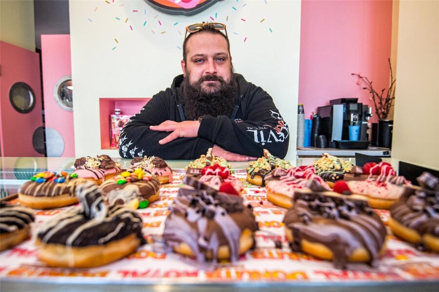 Warum ein Vogtländer „Royal Donuts“ in Chemnitz übernimmt - Setzt auf eine neue Marketingstrategie: Alexander Wilczek, der neue Inhaber von „Royal Donuts“ in Chemnitz.