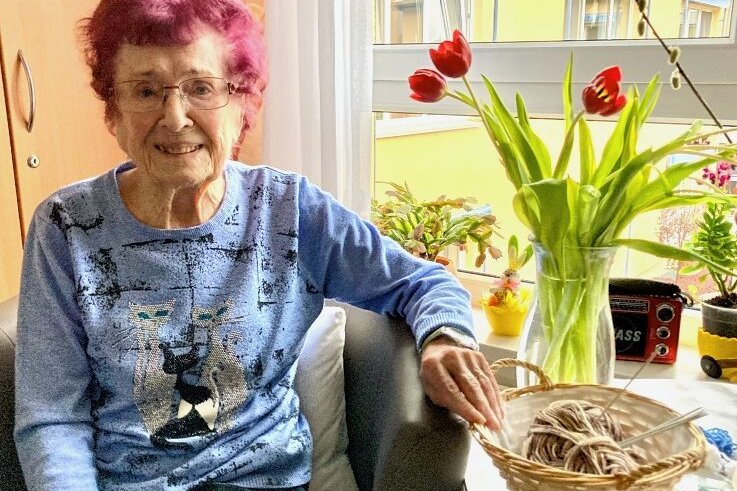 Warum eine 102-Jährige auch schon mal auf dem Tisch tanzt - Ilse Dehnisch hat am Sonntag ihren 102. Geburtstag gefeiert. 