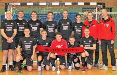 Warum Futsal im Abseits steht - Die Spielgemeinschaft Oberlungwitzer SV II/Blau-Weiß Gersdorf hat den Futsal-Kreismeistertitel 2023 geholt. 