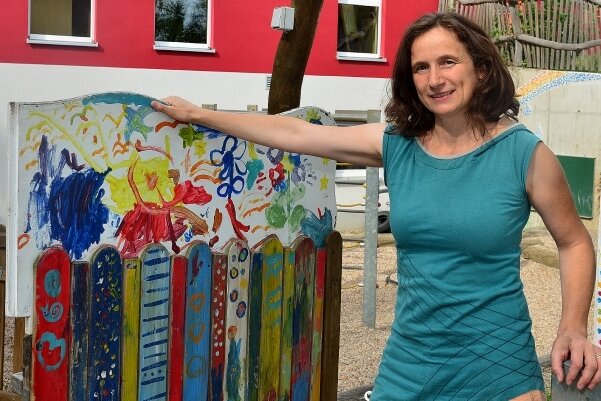 Anja Hübler ist im Kindergarten "Springbrunnen" in Hainichen als Koordinatorin für das Eltern-Kind-Zentrum tätig. 