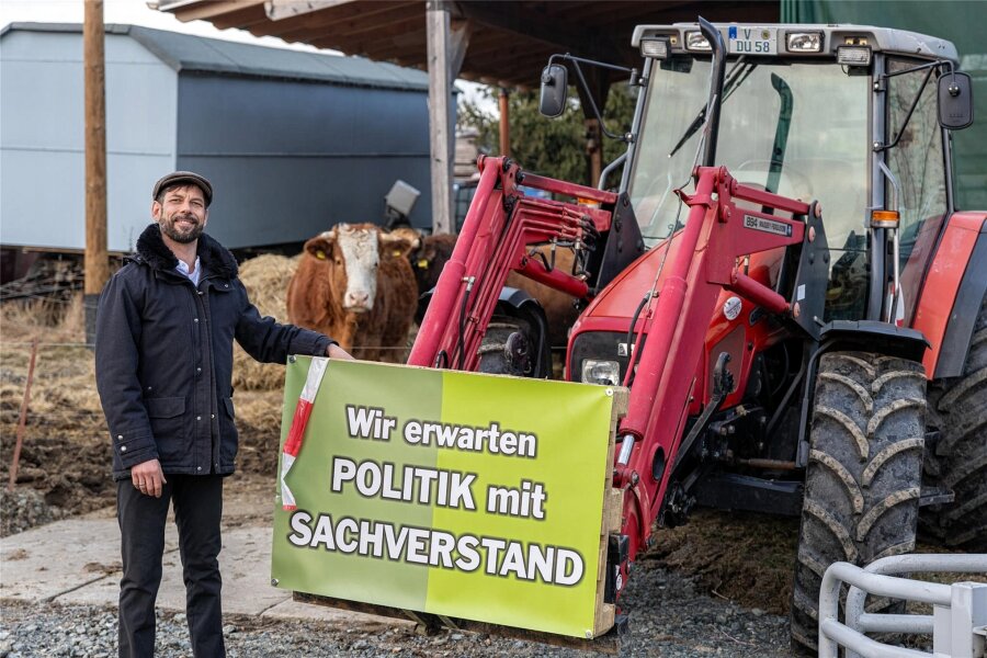 Warum sich Landwirt Marian Zeh den aktuellen Bauernprotesten im Vogtland angeschlossen hat - Marian Zeh sagt, was er denkt. Der Landwirt aus dem Falkensteiner Ortsteil Trieb nimmt gern am Bauernprotest teil.
