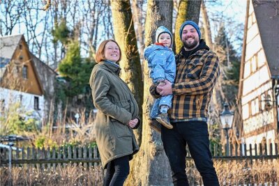 Warum wir uns trotz Krisen auf ein Baby freuen - Eine neue Wohnung am Schlossberg in Chemnitz mit großem Gemeinschaftsgarten ist ideal für Kinder, sagt Patrick Billig. 