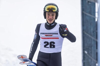 Was Johann Unger vom VSC Klingenthal zu Platz 5 bei den Olympischen Jugendspielen sagt - Johann Unger schaffte beim Deutschlandpokal in Oberhof (Foto) die Qualifikation für die Olympischen Jugendwinterspiele in Südkorea.