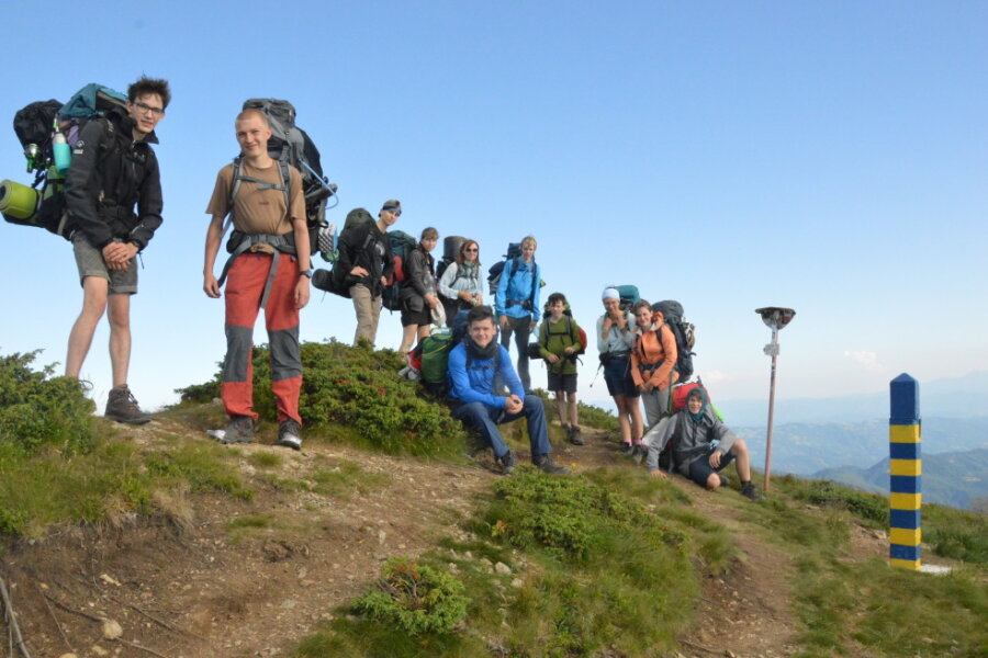 Was junge Forscher aus Marienberg in den Waldkarpaten erlebt haben - Die Expedition setzt sich aus Vereinsmitgliedern im Alter zwischen 12 und 18 Jahren zusammen.