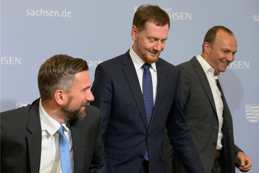 Wirtschaftsminister Martin Dulig (SPD), Ministerpräsident Michael Kretschmer (CDU) und Energieminister Wolfram Günther (Bündnis90/Die Grünen) bilanzieren gemeinsam zweieinhalb Jahre "Sachsen-Kenia". 
