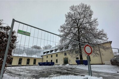 Was Treuen in diesem Jahr anpacken will - Die Entkernung der Goethehalle in Treuen hat begonnen. 