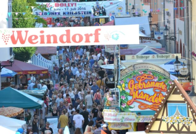 Was vom Mittelsächsischen Kultursommer bleibt - Besucherandrang auf der Burgstraße wie bei früheren Bergstadtfesten in Freiberg kann es in diesem Jahr nicht geben. 