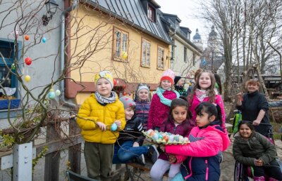 Weberhäuser: Kinder sorgen für Oster-Deko - 