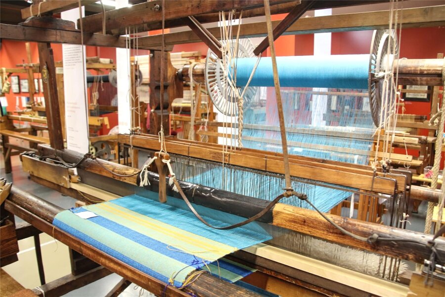 Webmuster aus Peru und Bolivien: Museum in Oederan startet Kursreihe - Im Museum „Die Weberei“ sind zahlreiche Handwebstühle funktionsfähig erhalten.
