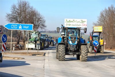 Wegen Bauernprotesten: Am Freitag sollen A-72-Auffahrten im Vogtland wieder zeitweise dicht sein - Konvois auch im bayerischen Vogtland - Wer am Freitag auf die Autobahn will, wird wieder Zeit mitbringen müssen.