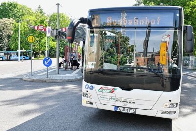 Wegen Personalproblemen: Stadtbusverkehr Freiberg fährt Notfahrplan - Ab Juni werden die Linien C und D im Stadtbusverkehr Freiberg auf Notfahrplan umgestellt. 