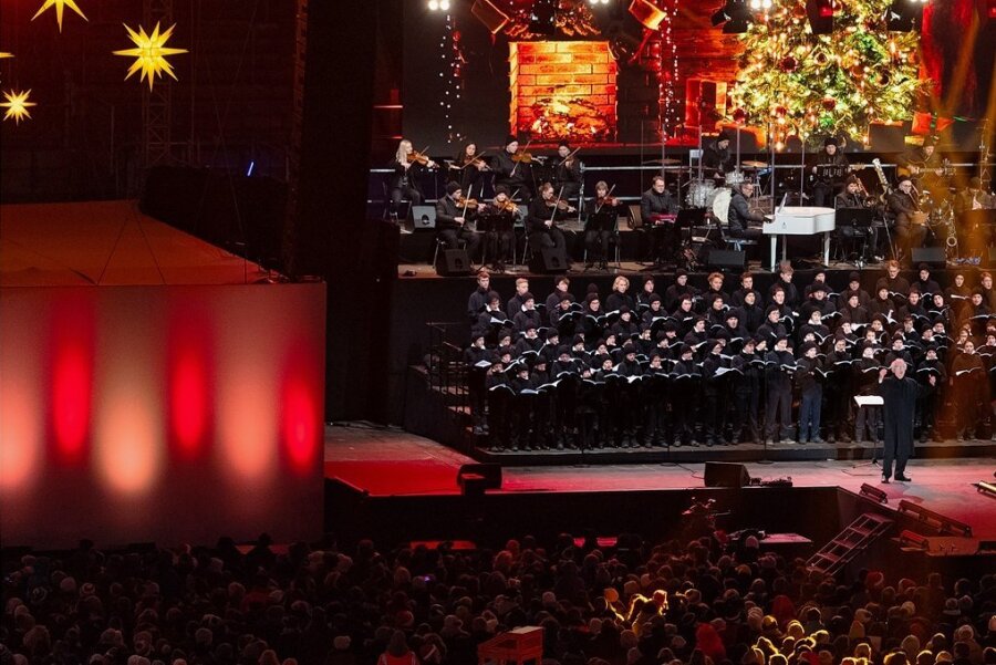 Zum zweiten Mal mussten die traditionellen Adventskonzerte des Dresdner Kreuzchores im Rudolf-Harbig-Stadion ausfallen. Die Christvesper des Chores ist jetzt dafür als Neuerscheinung auf CD zu hören. 