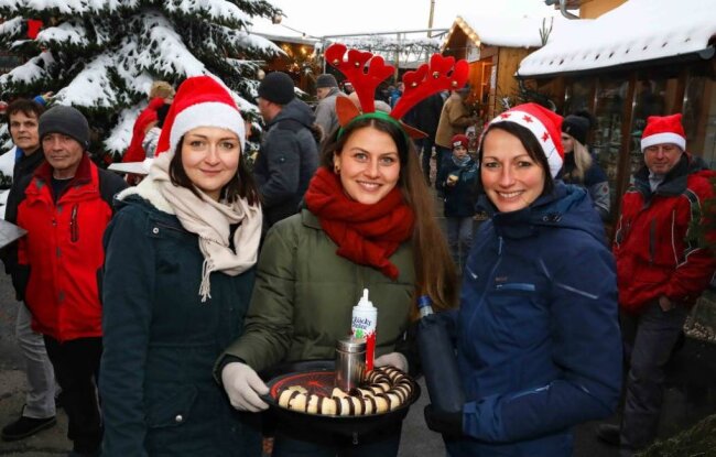 Weihnachtsmärkte in Mannichswalde und Niederalbertsdorf laden ein - 