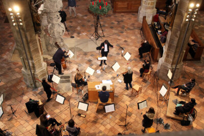 Das Weihnachtsoratorium wird im Freiberger Dom in absoluter Minimalbesetzung gespielt.