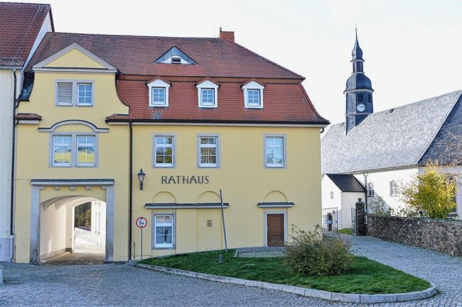 Weißenborn Wie der Weg zum Erzengler Teich sicher wird