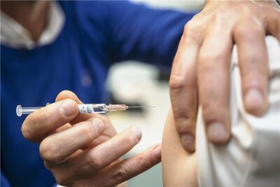 Weitere Impfaktion in der Stadthalle Limbach-Oberfrohna - In der Stadthalle in Limbach-Oberfrohna wird geimpft. 