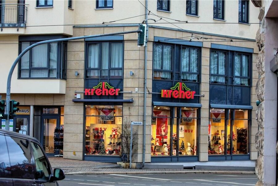 Weiterer Plauener Einzelhändler muss Insolvenz anmelden - Das Schuhhaus Kreher an der Neundorfer Straße ist in wirtschaftliche Schwierigkeiten geraten.
