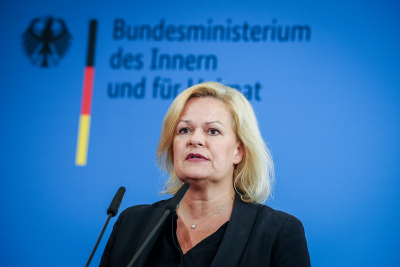 Nancy Faeser (SPD), Bundesministerin für Inneres und Heimat, stellt in einer Pressekonferenz den Entwurf des so genannten Rückführungsverbesserungsgesetzes vor.