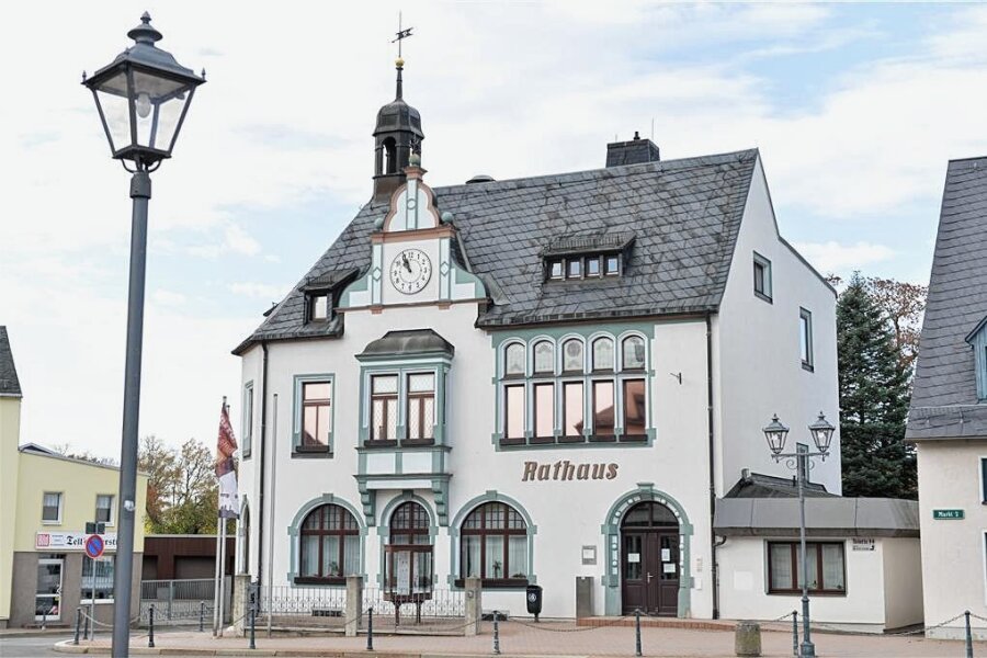 Welchen Straßennamen bekommt das neue Brand-Erbisdorfer Wohngebiet? - Eine neue Standesbeamtin wird im Rathaus Brand-Erbisdorf ihre Arbeit aufnehmen.