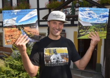Weltenbummler plant Heimat-Bildband - Rico Weißbach aus Thalheim arbeitet als Tankwart in Annaberg-Buchholz. Der 46-Jährige plant, die Region unter verschiedenen Gesichtspunkten in einem Bildband vorzustellen. In Eigenregie hat er zunächst eine Probeausgabe vorbereitet, die derzeit zwei Bücher füllt. 