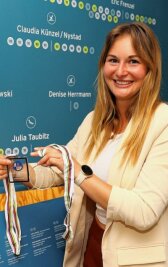 Weltklasse-Athletin jagt ihren früheren Trainer - Zwei Pünktchen für zweimal WM-Silber: Julia Taubitz hat sich erneut im "K 3" verewigen dürfen. 
