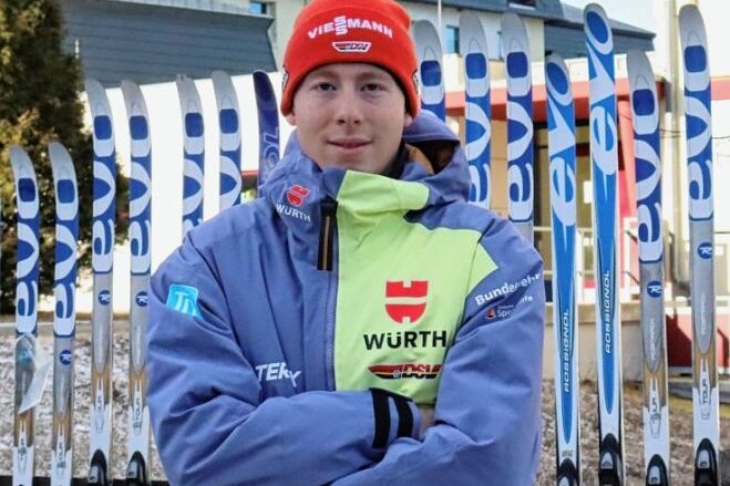 Wenn das Idol plötzlich zum Trainer wird - Rückte als fünfter Nominierter in den DSV-Kader nach: Skilangläufer Luca Petzold vom WSC Oberwiesenthal geht ab Freitag bei der Junioren-Weltmeisterschaft für Deutschland in die Loipe. 