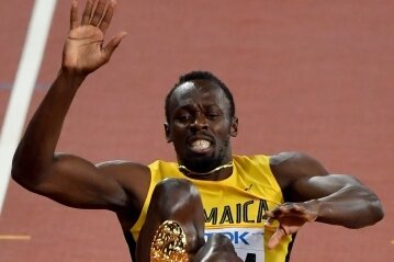Wenn Götter fallen - Aus: Usain Bolt liegt mit einem Krampf auf der Tartanbahn.