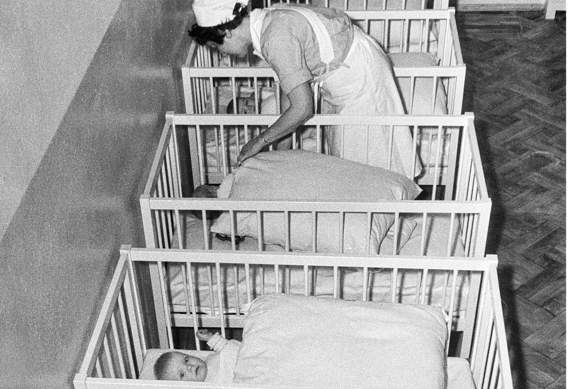 Wenn Mutti Frühs Zur Arbeit Geht „Wenn Mutti früh zur Arbeit geht“: Regisseurin am Freitag in Markneukirchen