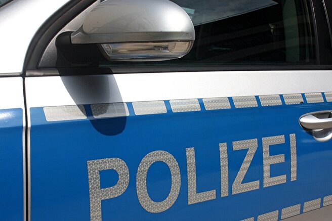 Werdau: Polizei ermittelt Gullideckel-Diebe - 