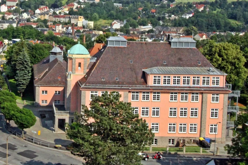 Werdauer DiesterwegOberschule ihre Türen