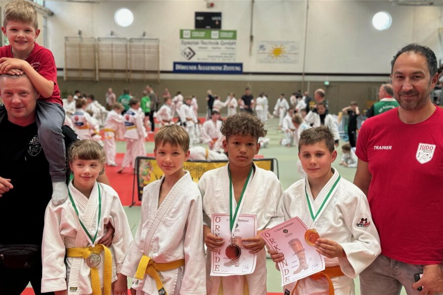 Werdauer Judotalente machen den Sieg unter sich aus - Die Werdauer Judoka haben beim Stiefelpokal in Döbeln Medaillen abgeräumt.