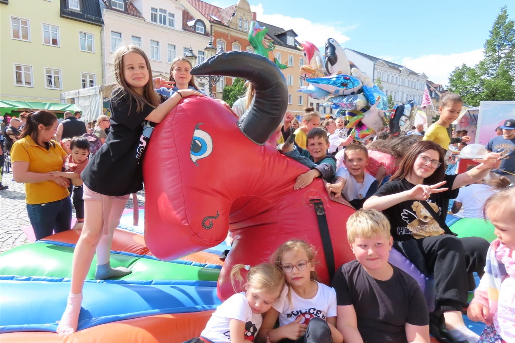 werdauer-markt-wieder-fest-in-kinderhand