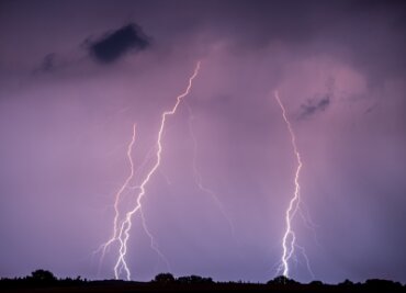 Wetterdienst: Schwere Gewitter mit Orkanböen in der Nacht möglich - 