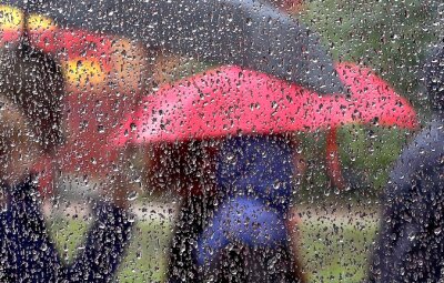 Wetterdienst warnt vor ergiebigem Dauerregen - 