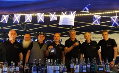 Whiskyclub peilt nächste Ziele an - Da waren die Fans des schottischen Nationalgetränks in ihrem Element: Der Lichtensteiner Whiskyclub hatten für jeden Geschmack das Passende aufLager. Das soll auch nächstes Jahr der Fall sein: bei der 6. Lichtensteiner Whiskynacht.