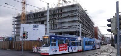 WHZ-Neubau: Innenausbau beginnt - Mit dem Neubau des Technikums entsteht ein markanter Bau an der Äußeren Dresdner Straße. 