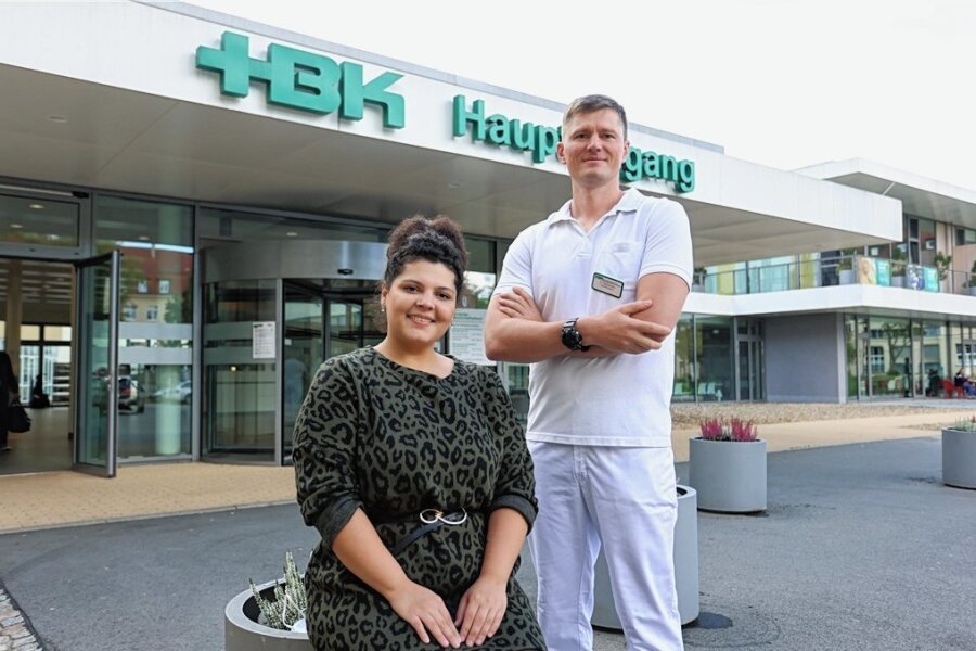 Pflegerin Olta Xhepa aus Albanien und Arzt Deonis Pashkovsky aus Belarus haben am Heinrich-Braun-Klinikum ihre berufliche Erfüllung gefunden - und sind beide in Zwickau heimisch geworden. 